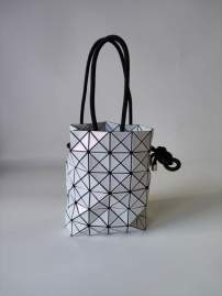 Picture of Issey Miyake Handbags _SKUfw142280243fw